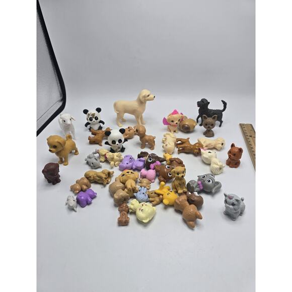 Large Mixed Lot Of Barbie Pets, Cats, Dogs, Bears - Picture 1 of 3